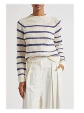 Vince Women’s Cream and Navy Striped Knit Sweater Medium